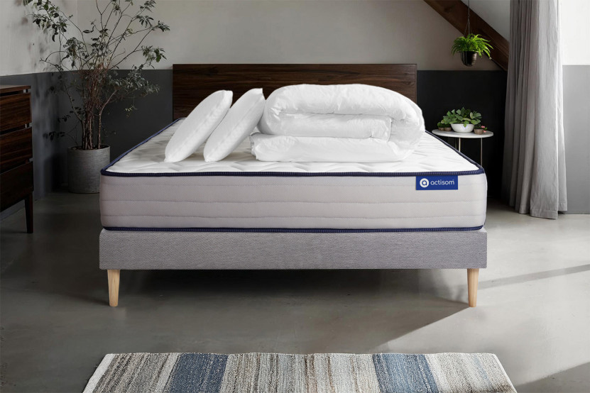 Pack lit complet 140x200 cm - Matelas + Sommier Gris (en kit) + 2 oreillers + Couette - Actimemo Form